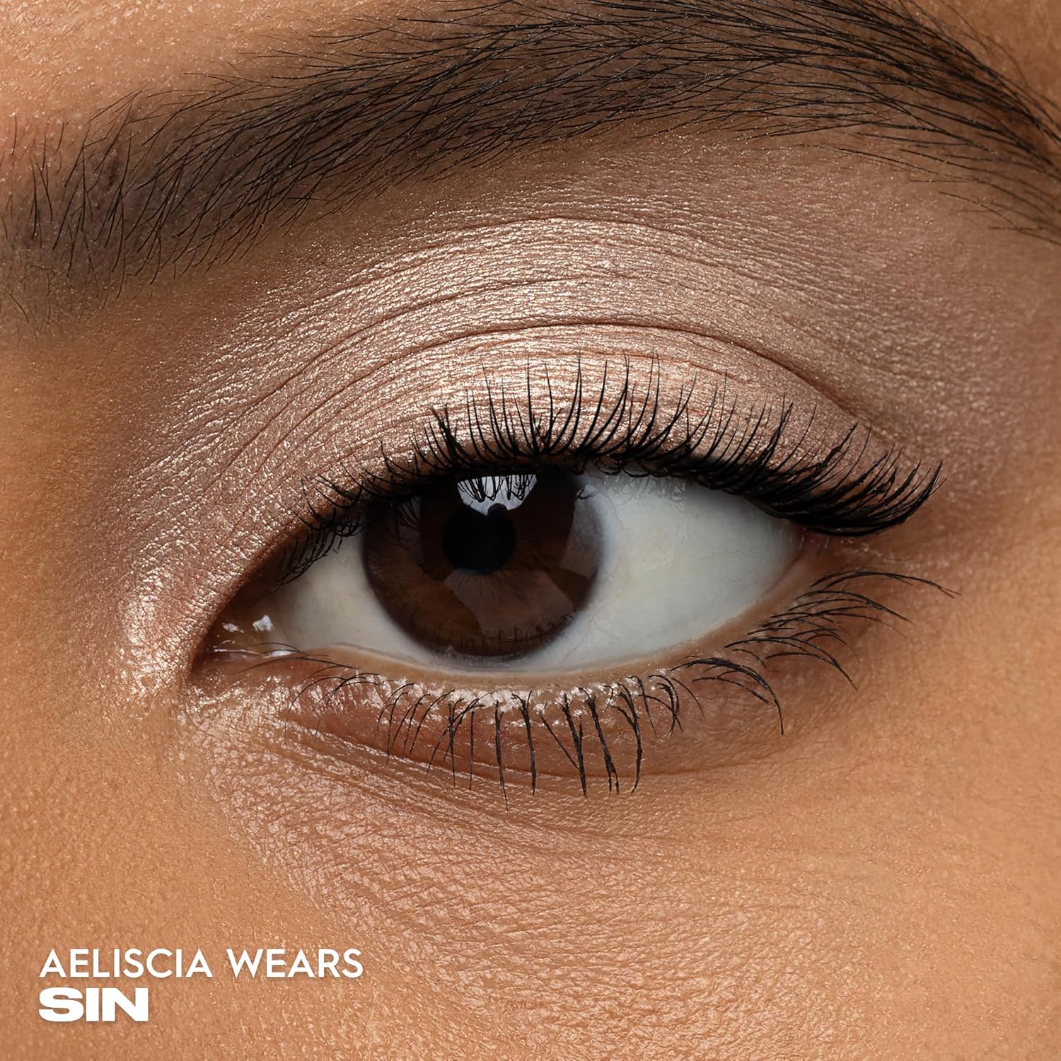 24/7 Longwear Eyeshadow Single, High-Pigment Eye Shadow Compact, Smooth & Blendable Colors, Crease-Free, Matte Satin Shimmer & Metallic Finishes - 0.06 Oz